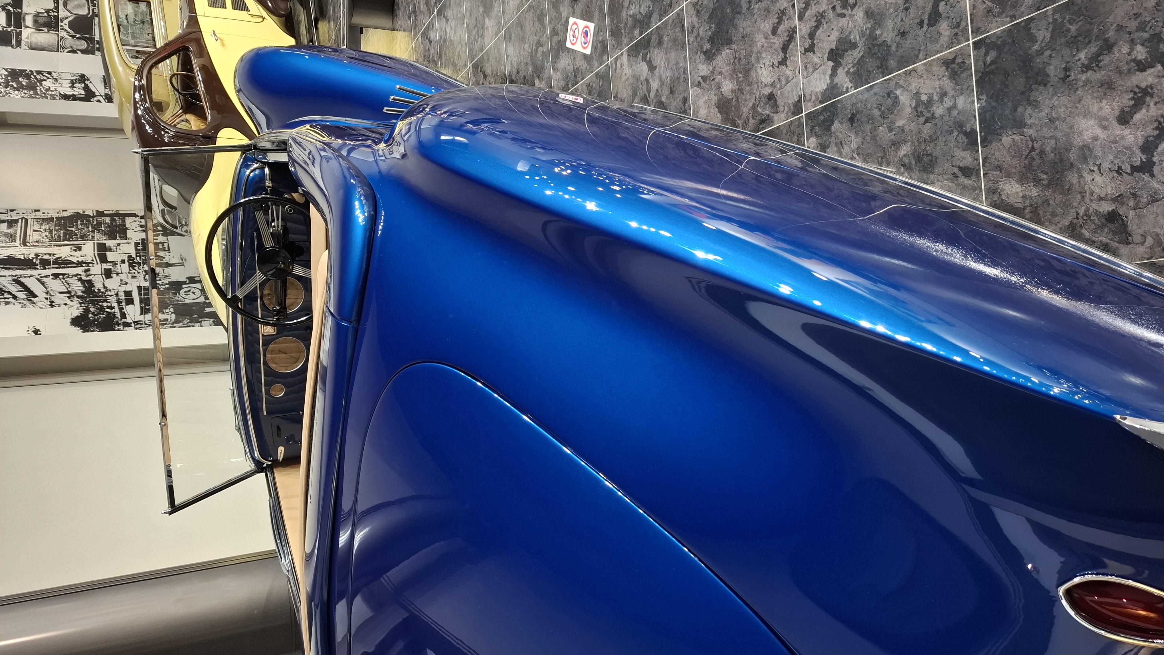 Delahaye roofline and rear deck, showing the impossibly low profile and flowing lines