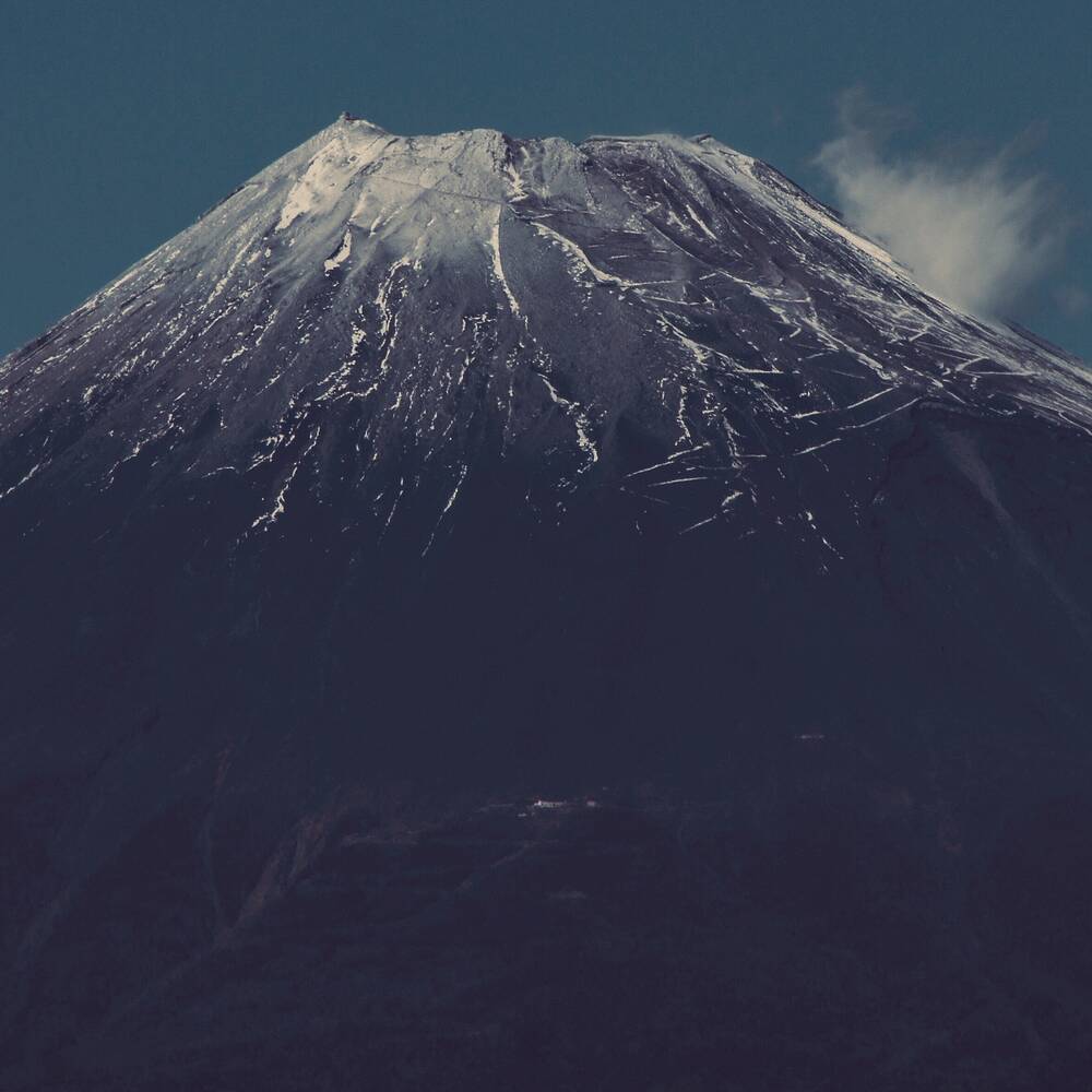 Mount Fuji with autumn foliage