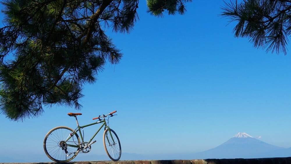 Bicycle with Mount Fuji in the background